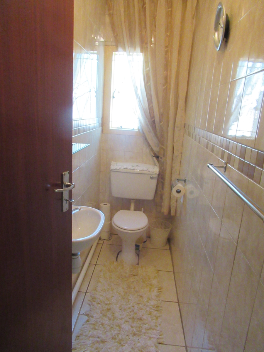 3 Bedroom Property for Sale in Flamingo Park Free State